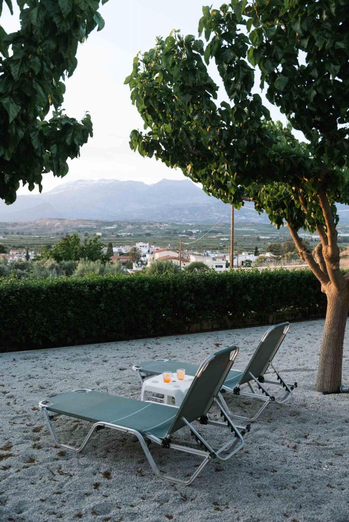 Amfithea Villas Petrokefali Exterior photo